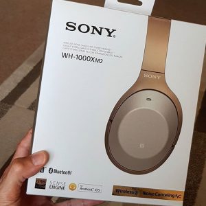 Read more about the article Sony WH-1000XM2 Bluetooth Noise Cancelling Headphones