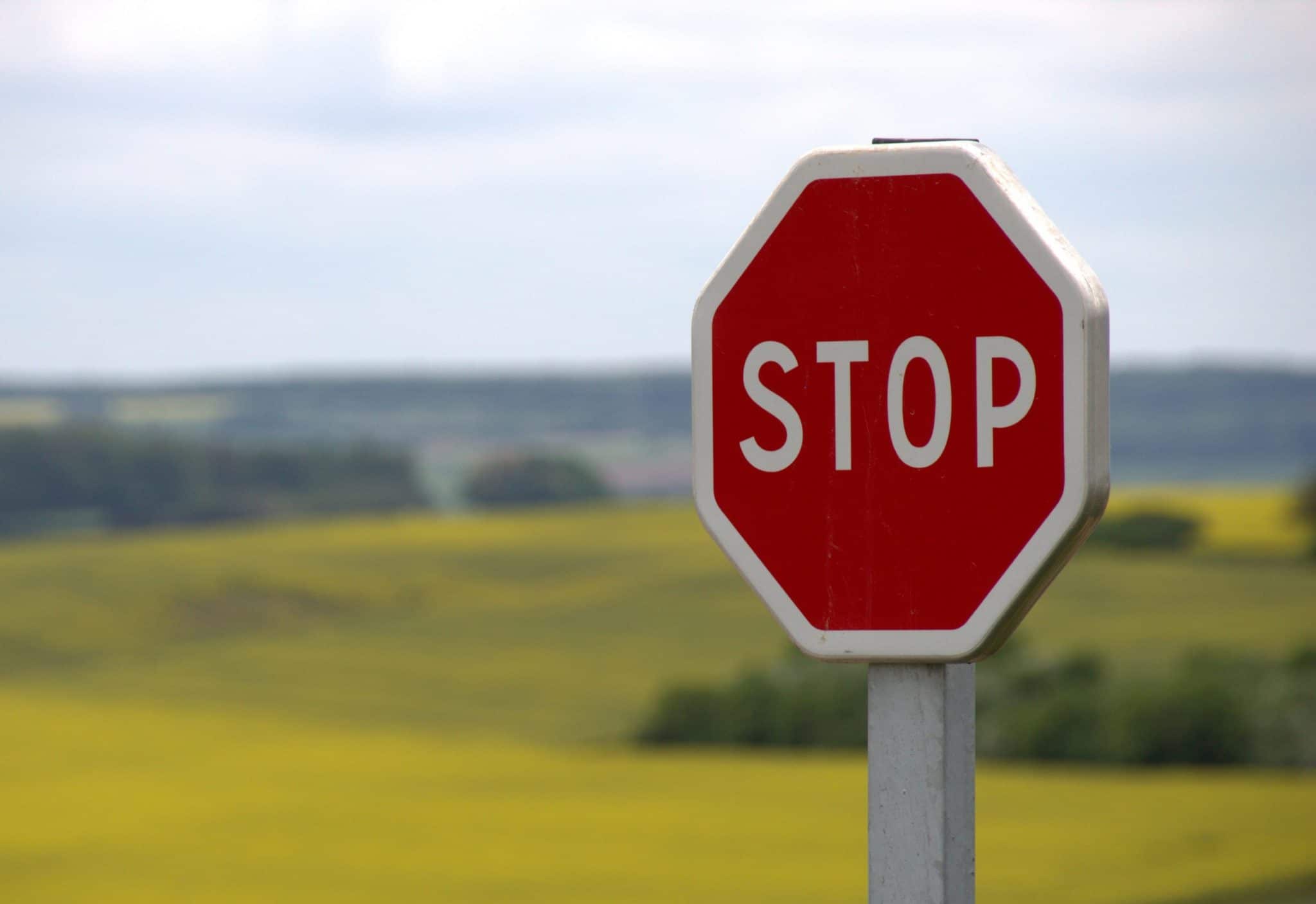 red-stop-sign-39080